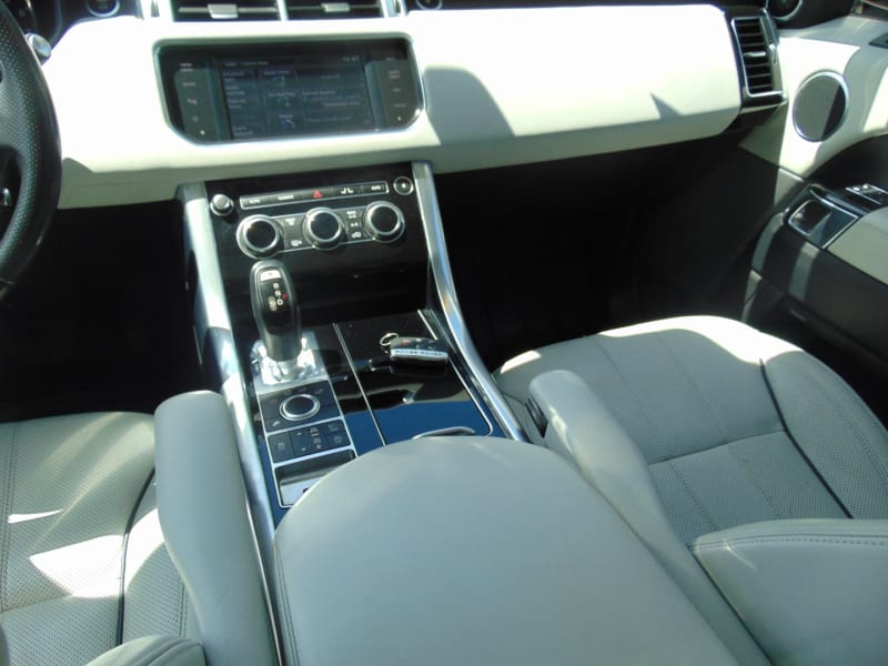 Land Rover Range Rover Sport 2015 price $21,995