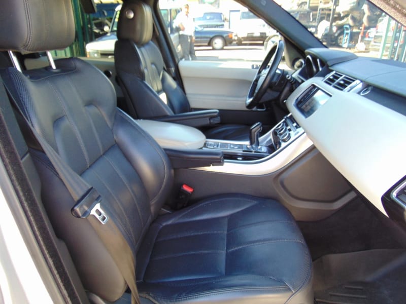 Land Rover Range Rover Sport 2014 price $23,995