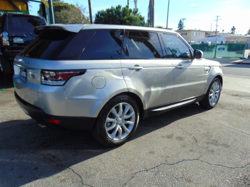 Land Rover Range Rover Sport 2015 price $23,995