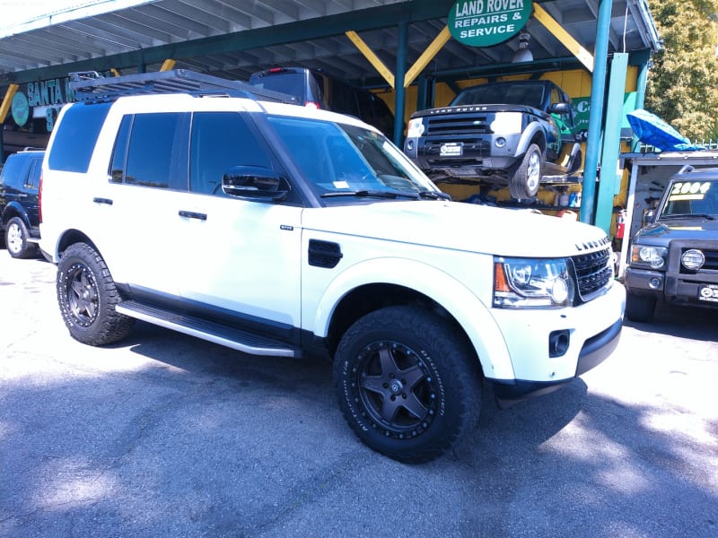 Land Rover LR4 2016 price $25,995