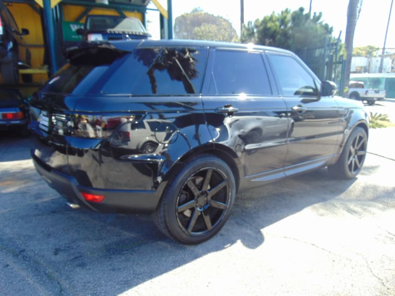 Land Rover Range Rover Sport 2016 price $25,995