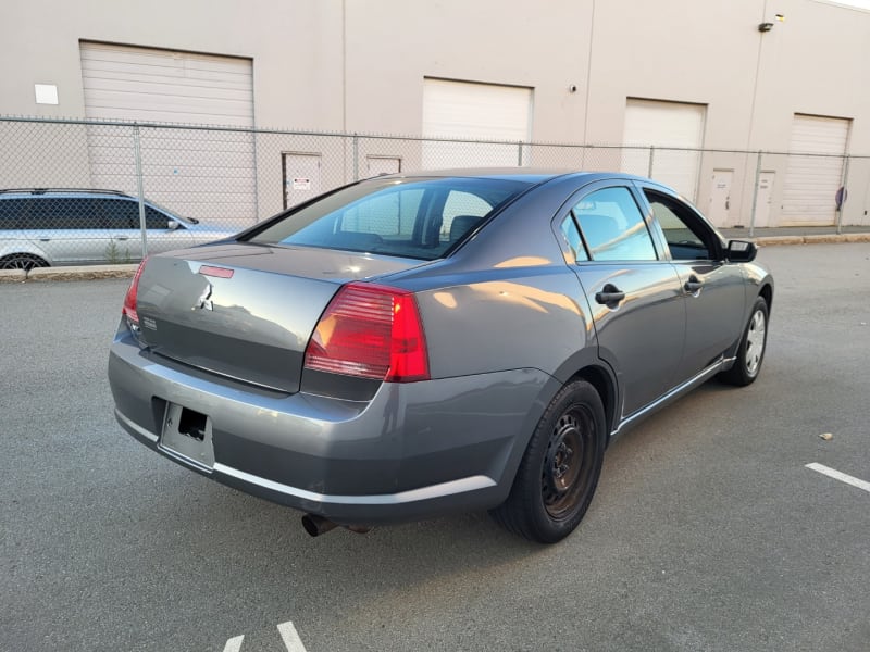 Mitsubishi Galant 2005 price $4,999