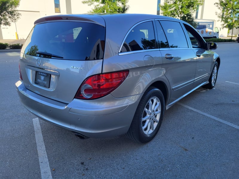 Mercedes-Benz R-Class 2007 price $9,899