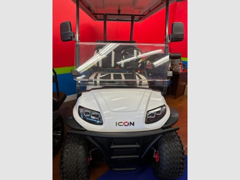 Icon i40L 2023 price $11,495