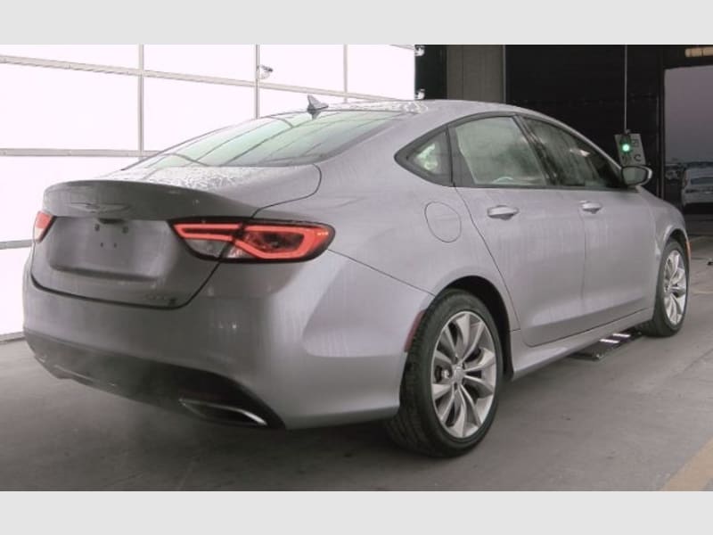 Chrysler 200 2015 price $0