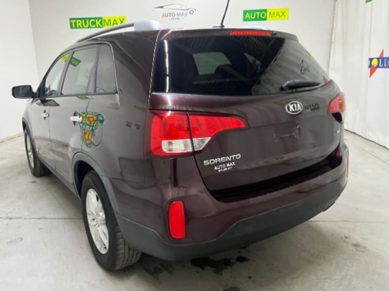 Kia Sorento 2015 price $0