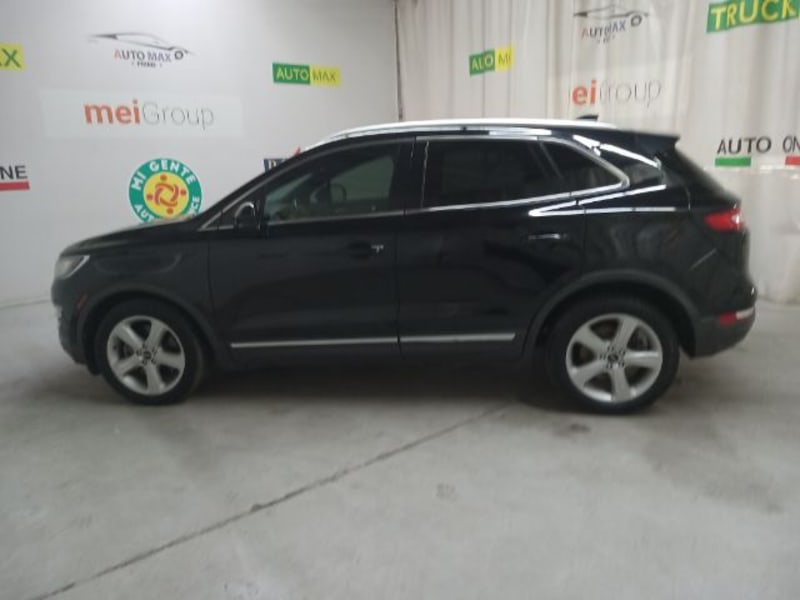 Lincoln MKC 2016 price $0