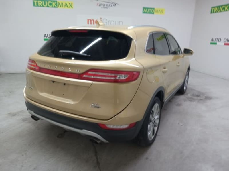 Lincoln MKC 2015 price $0