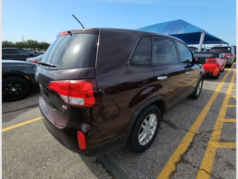 Kia Sorento 2015 price $0