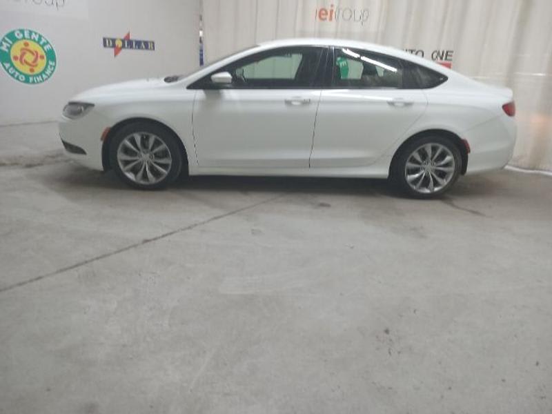 Chrysler 200 2015 price $0