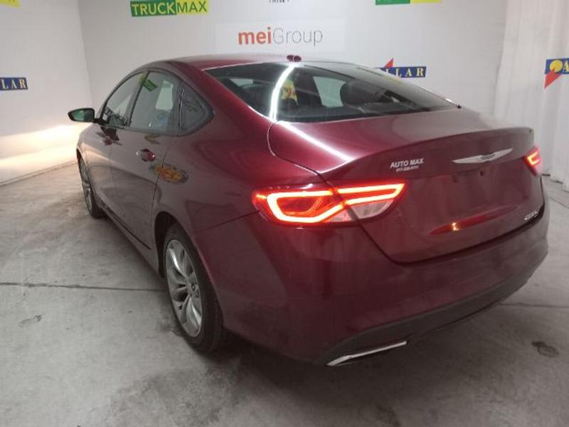 Chrysler 200 2015 price $0