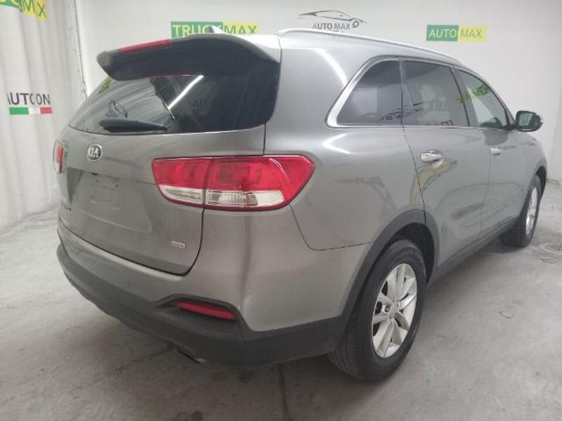 Kia Sorento 2017 price $0