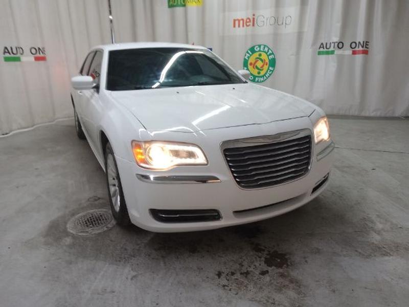 Chrysler 300 2013 price $0