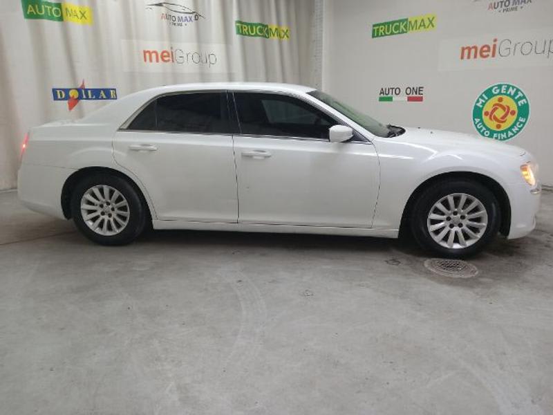 Chrysler 300 2013 price $0