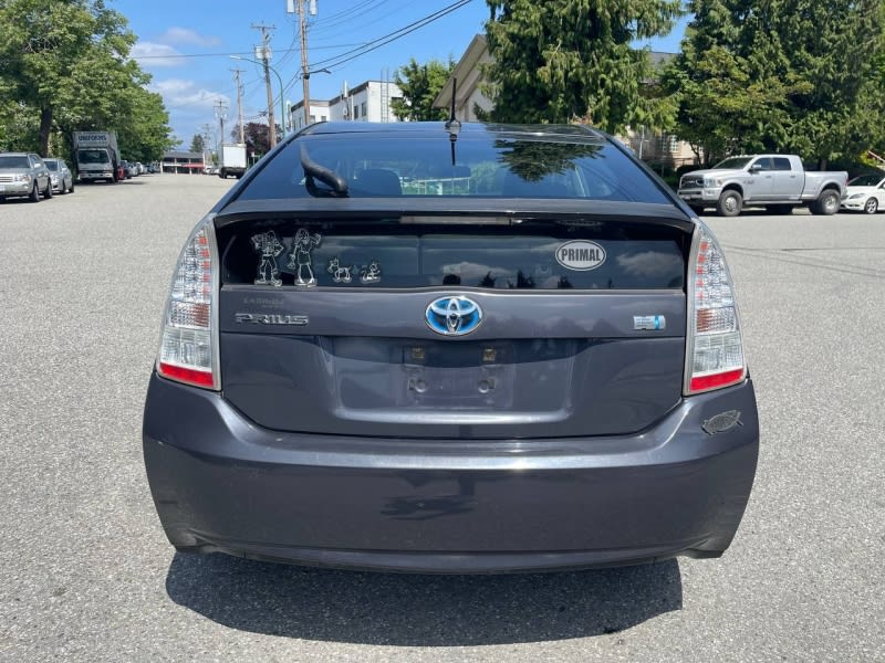 Toyota Prius 2010 price $9,500