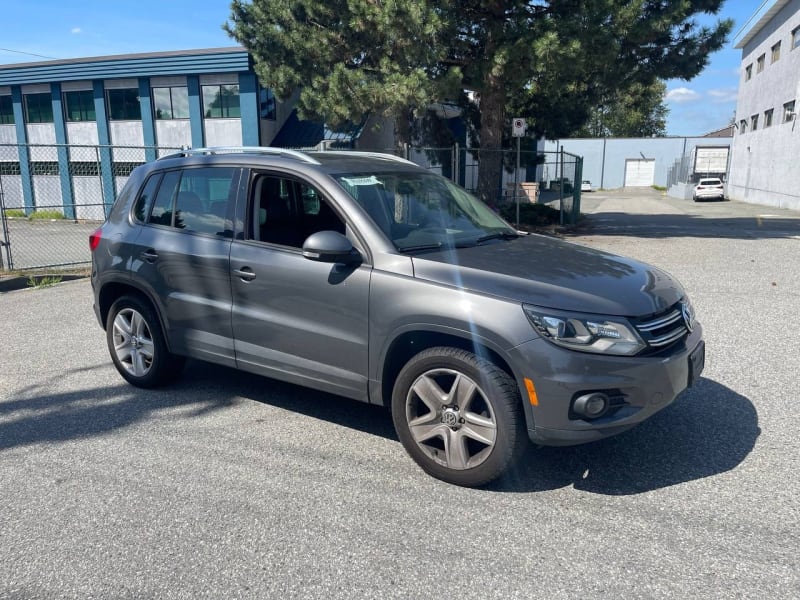 Volkswagen Tiguan 2013 price $13,800