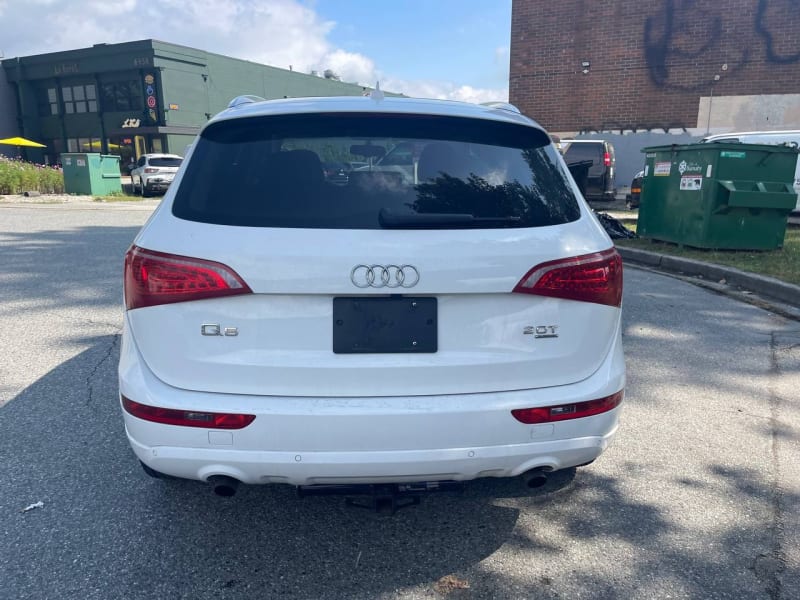 Audi Q5 2012 price $13,500