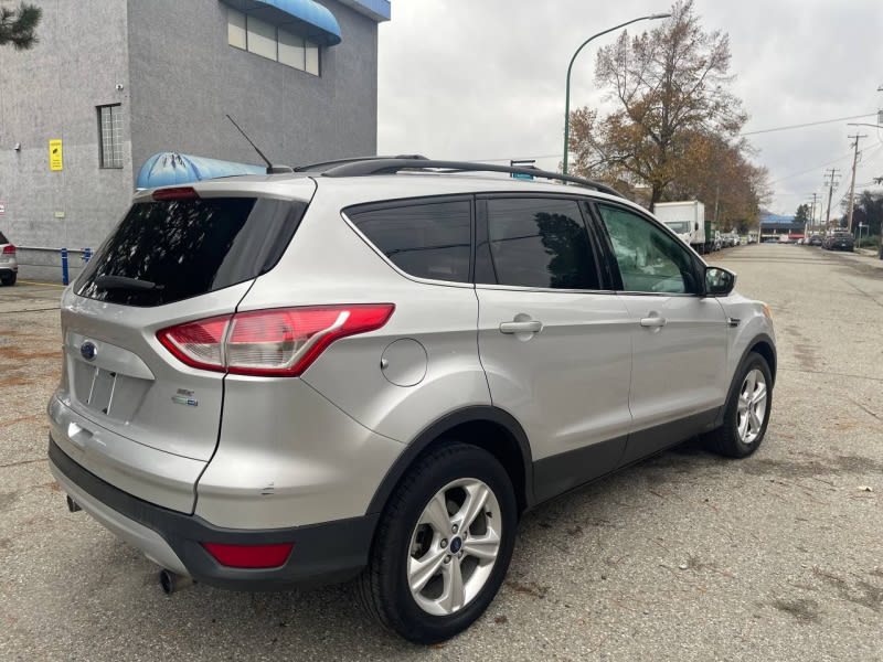 Ford Escape 2013 price $7,800