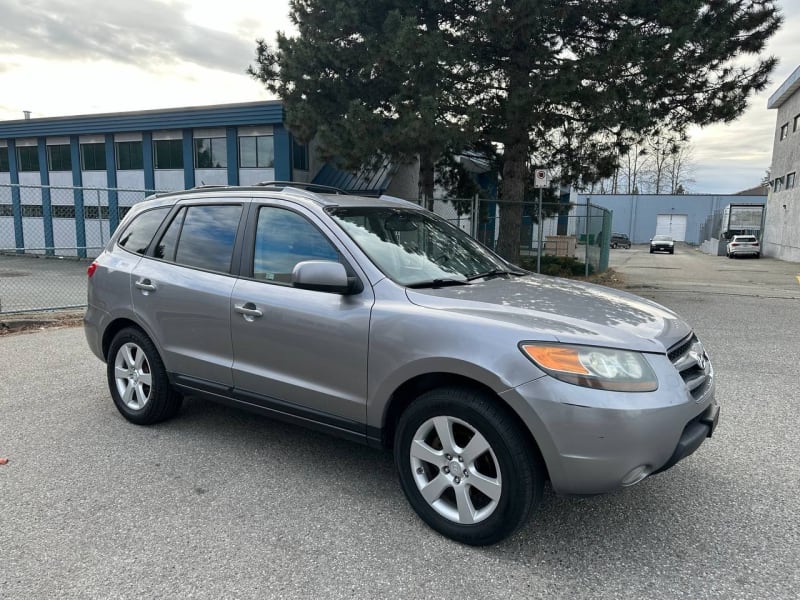 Hyundai Santa Fe 2007 price $5,800