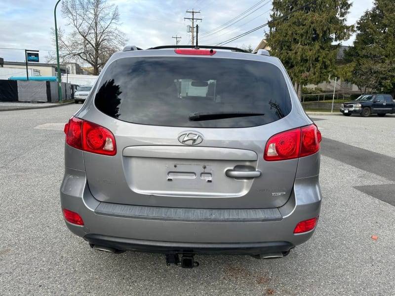 Hyundai Santa Fe 2007 price $5,800