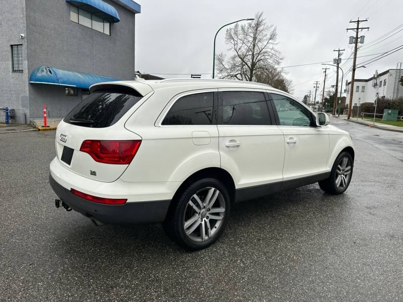 Audi Q7 2008 price $8,000