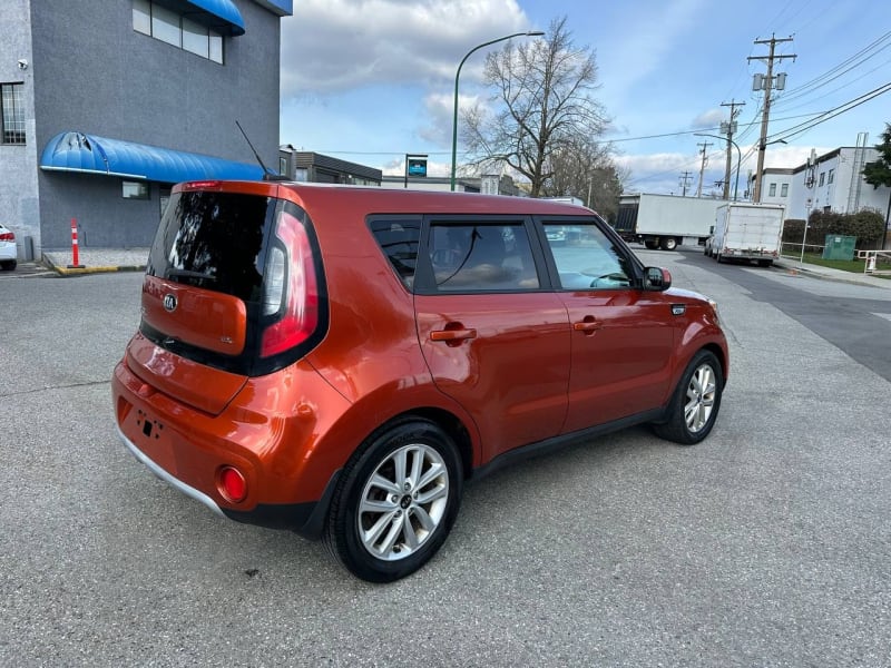 Kia Soul 2019 price $10,800