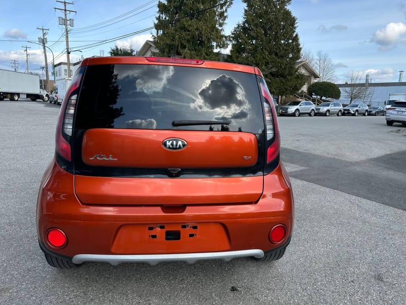 Kia Soul 2019 price $10,800