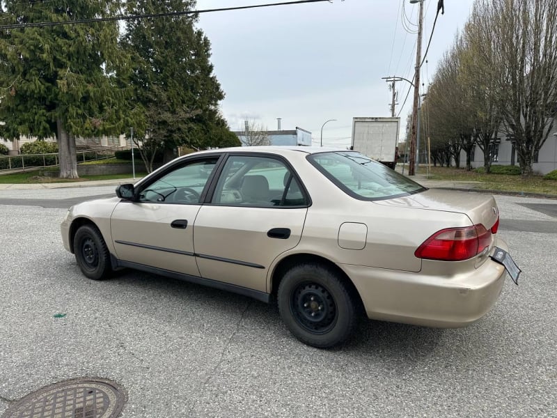 Honda Accord Sdn 2000 price $3,000