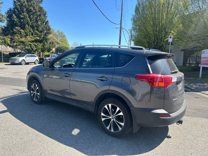 Toyota RAV4 2015 price $16,800