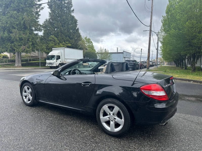 Mercedes-Benz SLK-Class 2006 price $13,500