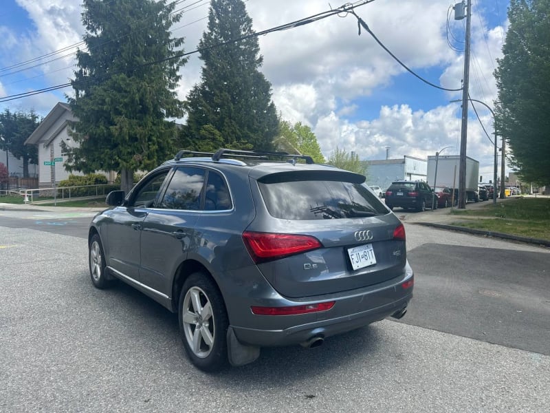 Audi Q5 2013 price $13,800