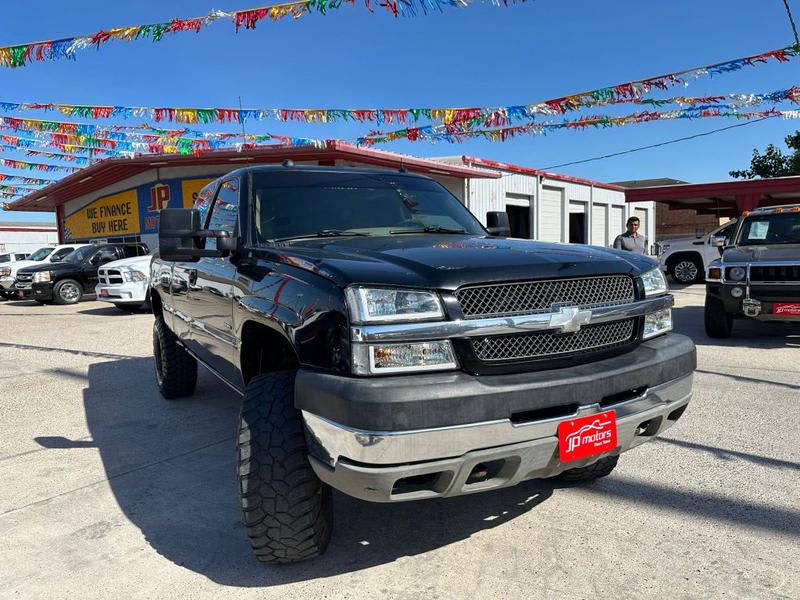 CHEVROLET SILVERADO 2500 2004 price $12,500