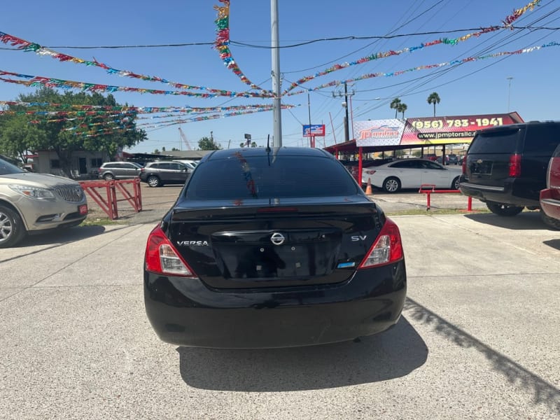 NISSAN VERSA 2015 price $8,500