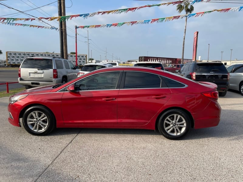 HYUNDAI SONATA 2017 price $10,500