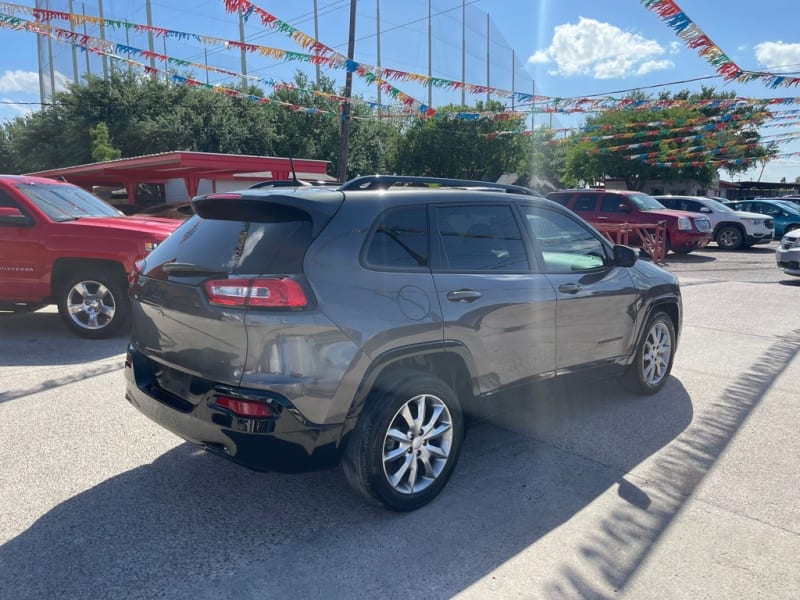 JEEP CHEROKEE 2018 price $17,500