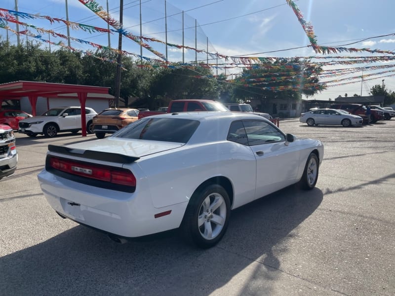 DODGE CHALLENGER 2013 price $12,500