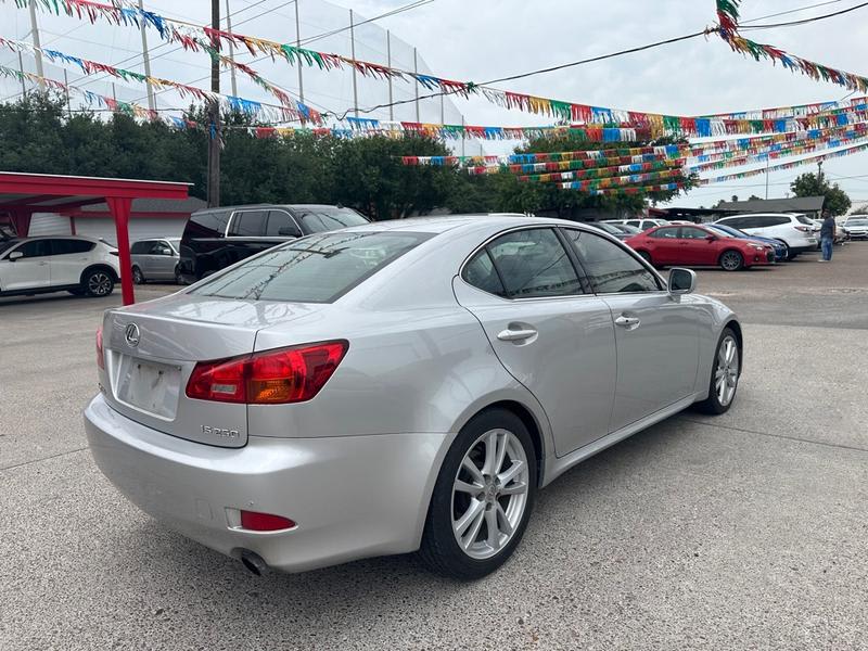 LEXUS IS 2006 price $12,500