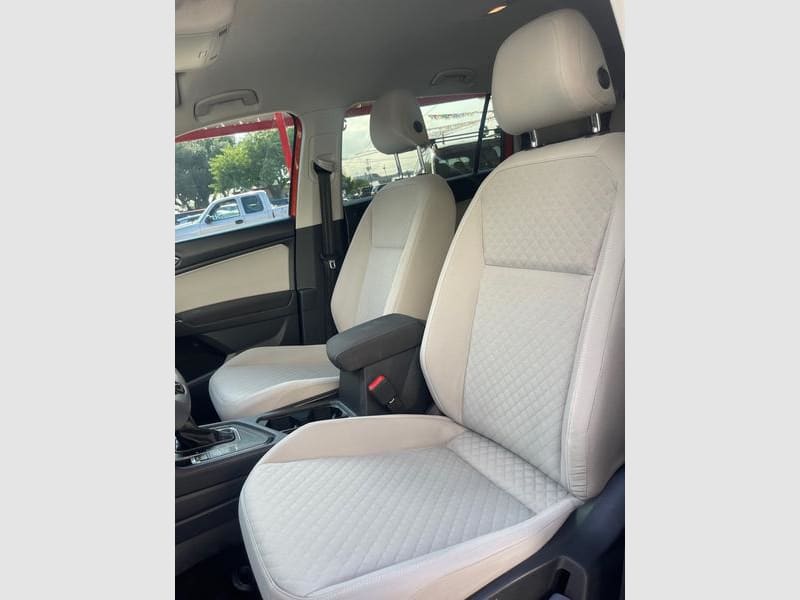 VOLKSWAGEN TIGUAN 2018 price $17,950