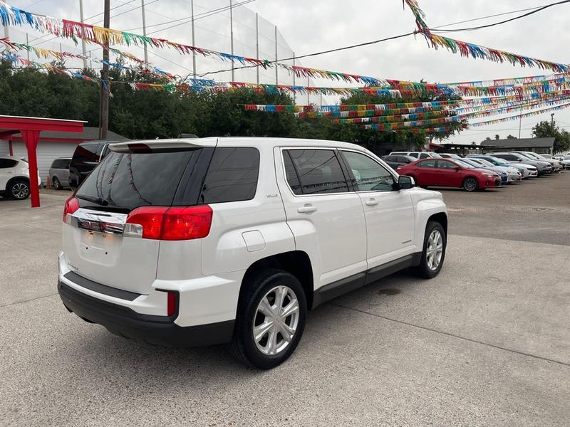 GMC TERRAIN 2017 price $15,950