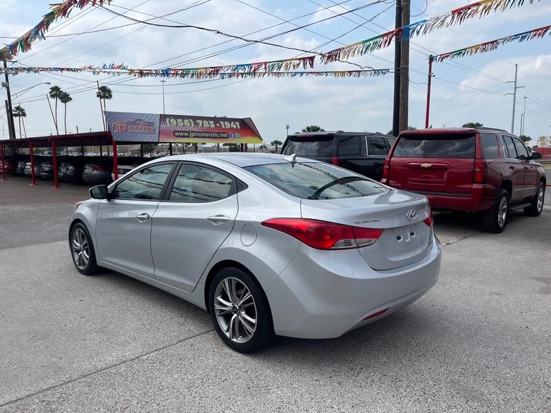 HYUNDAI ELANTRA 2013 price $8,500