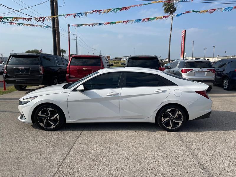 HYUNDAI ELANTRA 2022 price $22,950