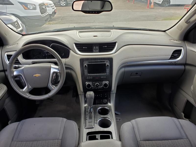 CHEVROLET TRAVERSE 2016 price $13,950