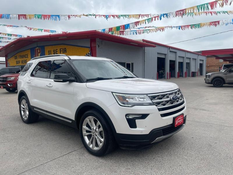 FORD EXPLORER 2018 price $17,950