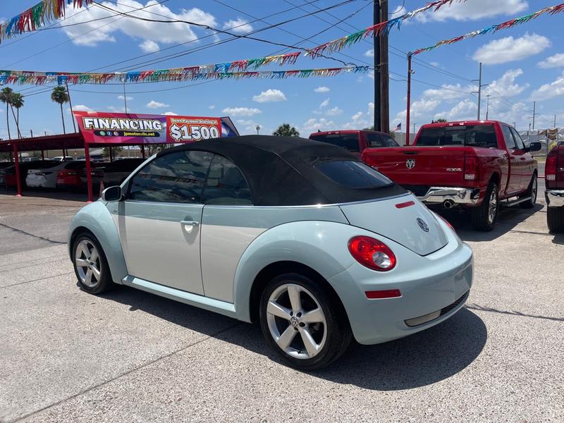 VOLKSWAGEN NEW BEETLE 2010 price $10,950