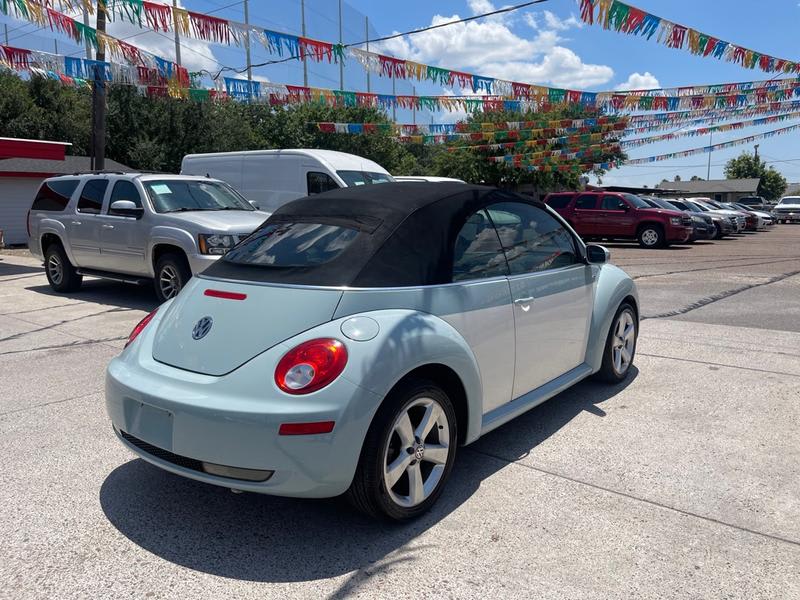 VOLKSWAGEN NEW BEETLE 2010 price $10,950