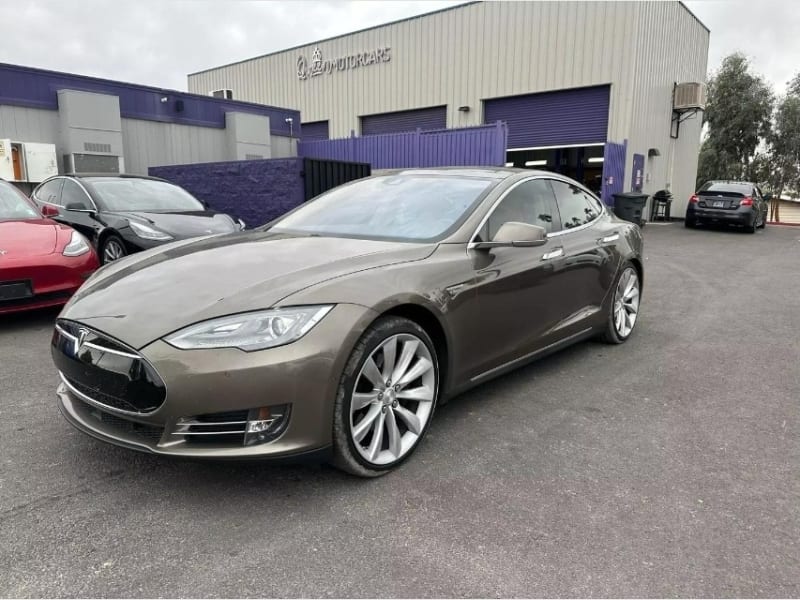 Tesla Model S 2016 price $23,777