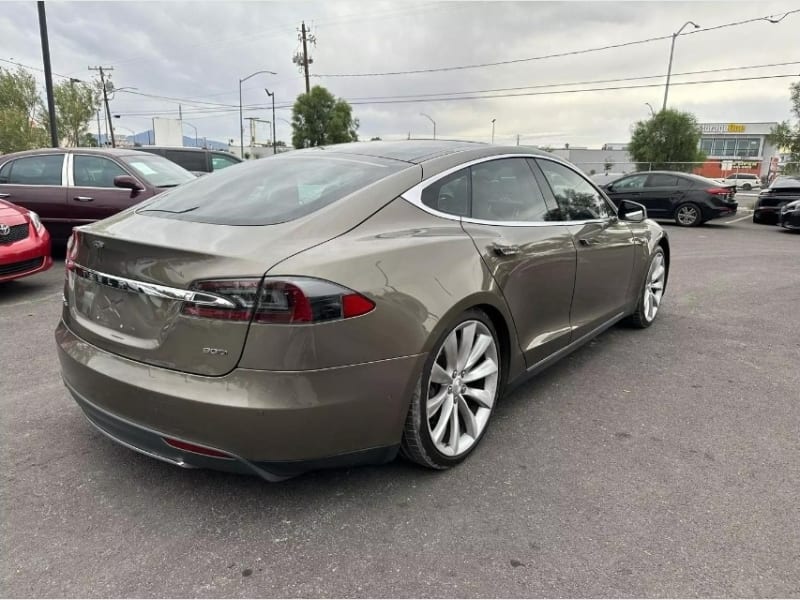 Tesla Model S 2016 price $23,777