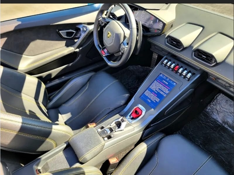 Lamborghini Huracan 2023 price $299,999