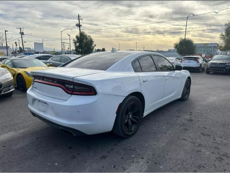 Dodge Charger 2018 price $16,499