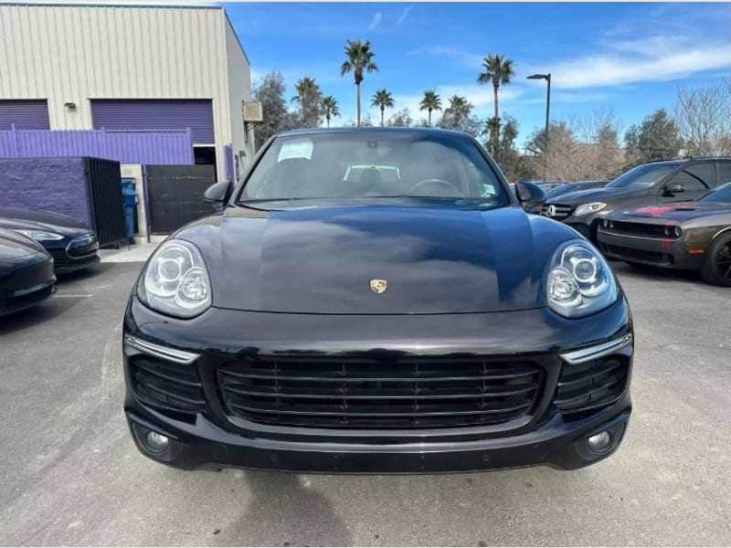 Porsche Cayenne 2017 price $26,999